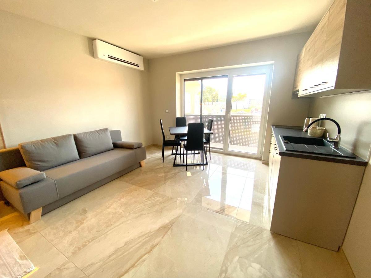 Rooms And Apartments Lisjak كوبر المظهر الخارجي الصورة