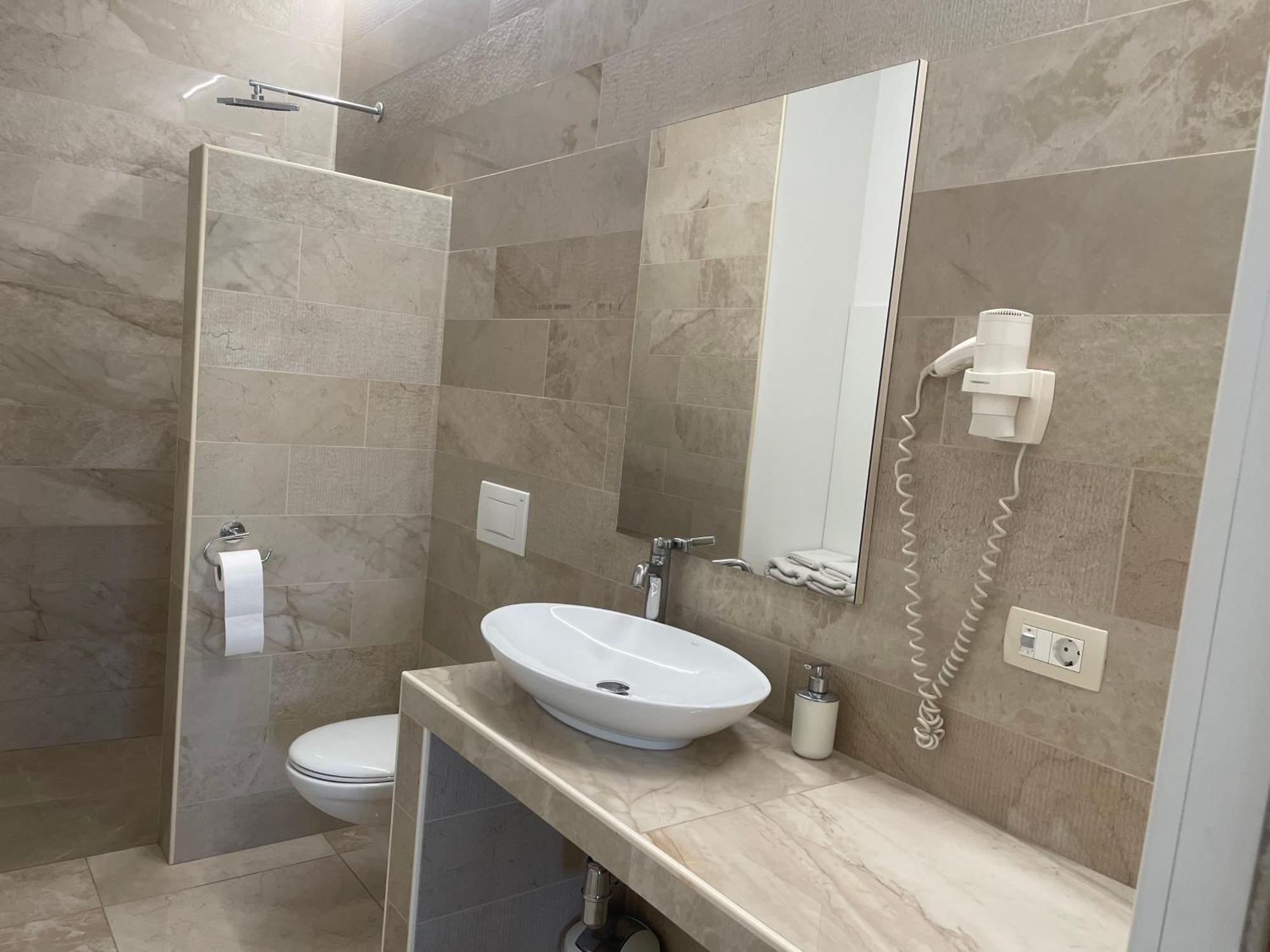 Rooms And Apartments Lisjak كوبر المظهر الخارجي الصورة